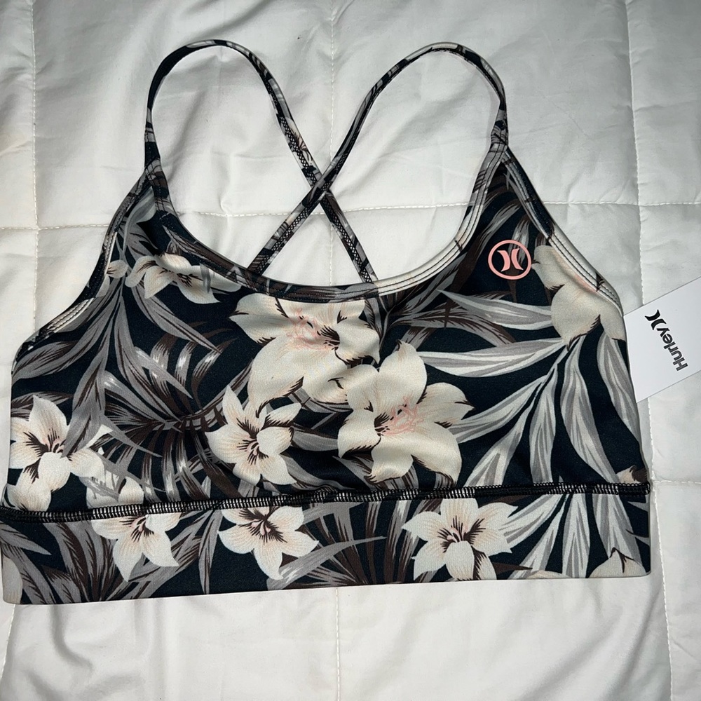 Hurley Sports Bra Medium NWT